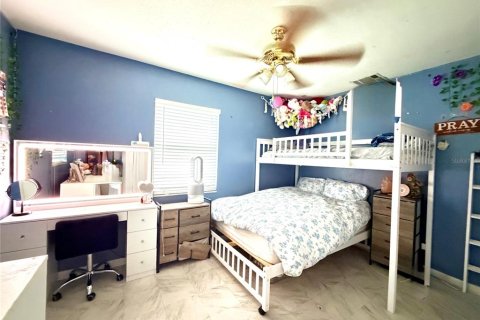 Casa en venta en Tampa, Florida, 4 dormitorios, 208.01 m2 № 2200803 - foto 26