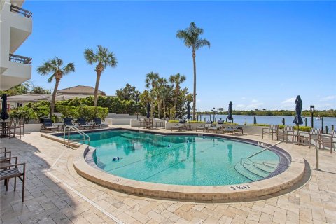 Condo in Tampa, Florida, 1 bedroom  № 2095184 - photo 30