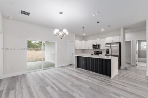 Villa ou maison à vendre à Ocala, Floride: 4 chambres, 180.42 m2 № 2074943 - photo 2