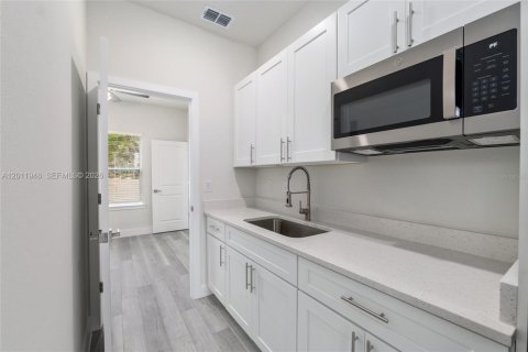 Villa ou maison à vendre à Ocala, Floride: 4 chambres, 180.42 m2 № 2074943 - photo 30