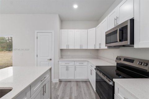 Villa ou maison à vendre à Ocala, Floride: 4 chambres, 180.42 m2 № 2074943 - photo 9