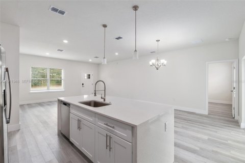 Villa ou maison à vendre à Ocala, Floride: 4 chambres, 180.42 m2 № 2074943 - photo 12