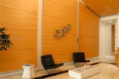 Снять в аренду кондоминиум в Майами, Флорида 2 спальни, 88.07м2, № 1951383 - фото 24