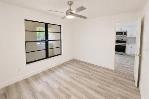 Copropriété à louer à Tampa, Floride: 2 chambres, 111.48 m2 № 2167514 - photo 10