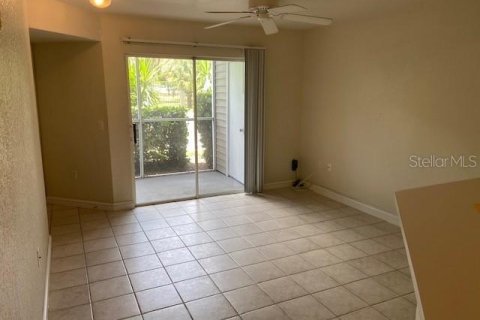 Condominio en alquiler en Sarasota, Florida, 1 dormitorio, 53.51 m2 № 1914971 - foto 3