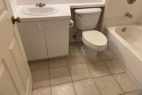 Condominio en alquiler en Sarasota, Florida, 1 dormitorio, 53.51 m2 № 1914971 - foto 8