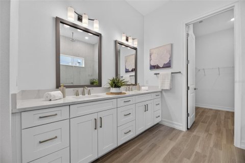 Villa ou maison à louer à Ruskin, Floride: 4 chambres, 270.62 m2 № 2404708 - photo 29
