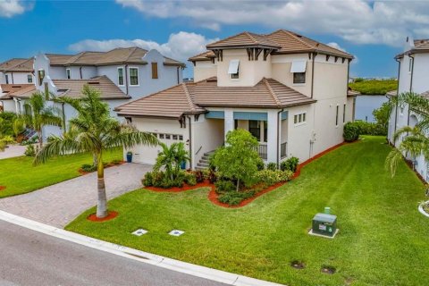 Villa ou maison à louer à Ruskin, Floride: 4 chambres, 270.62 m2 № 2404708 - photo 3