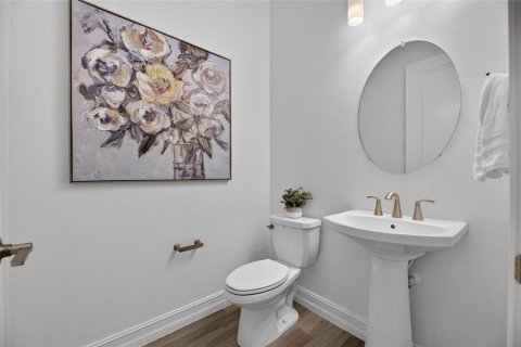 Villa ou maison à louer à Ruskin, Floride: 4 chambres, 270.62 m2 № 2404708 - photo 9