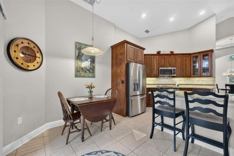 House in Winter Springs, Florida 4 bedrooms, 190.45 sq.m. № 2396164 - photo 22