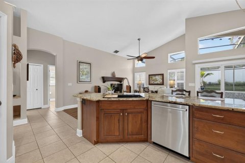 House in Winter Springs, Florida 4 bedrooms, 190.45 sq.m. № 2396164 - photo 21