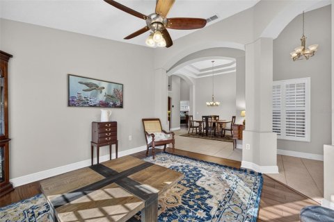 House in Winter Springs, Florida 4 bedrooms, 190.45 sq.m. № 2396164 - photo 9