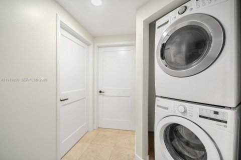 Copropriété à vendre à Fort Lauderdale, Floride: 2 chambres, 136.38 m2 № 2049340 - photo 26
