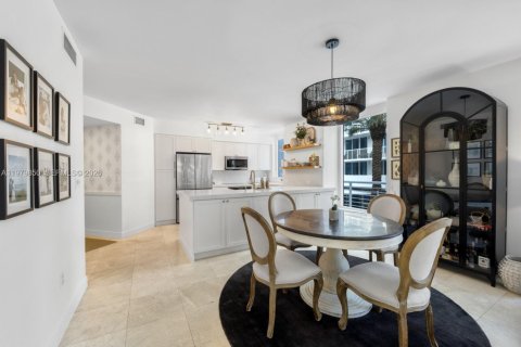 Copropriété à vendre à Fort Lauderdale, Floride: 2 chambres, 136.38 m2 № 2049340 - photo 6