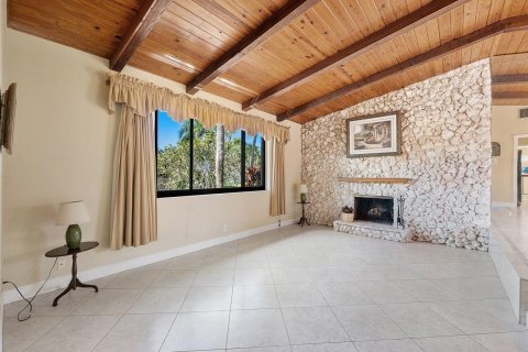 House in Sunrise, Florida 4 bedrooms, 218.23 sq.m. № 2429762 - photo 19