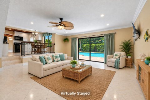 House in Sunrise, Florida 4 bedrooms, 218.23 sq.m. № 2429762 - photo 30