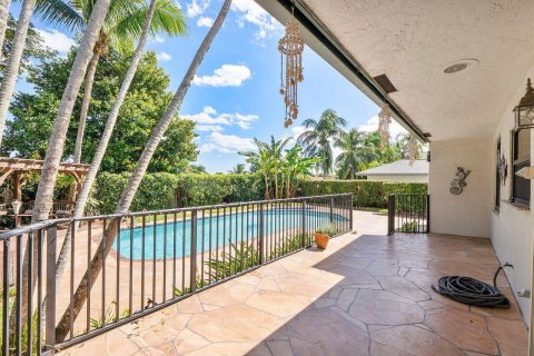 House in Sunrise, Florida 4 bedrooms, 218.23 sq.m. № 2429762 - photo 9