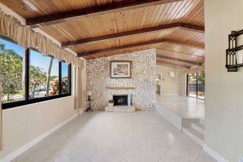 House in Sunrise, Florida 4 bedrooms, 218.23 sq.m. № 2429762 - photo 21
