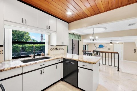 House in Sunrise, Florida 4 bedrooms, 218.23 sq.m. № 2429762 - photo 29