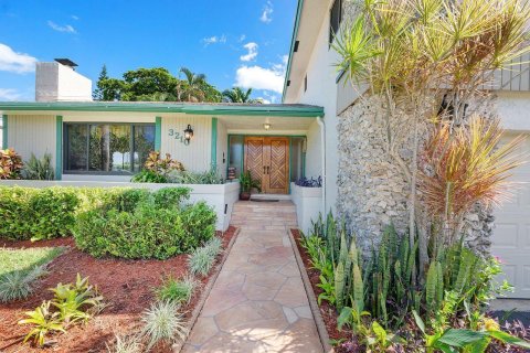 House in Sunrise, Florida 4 bedrooms, 218.23 sq.m. № 2429762 - photo 16