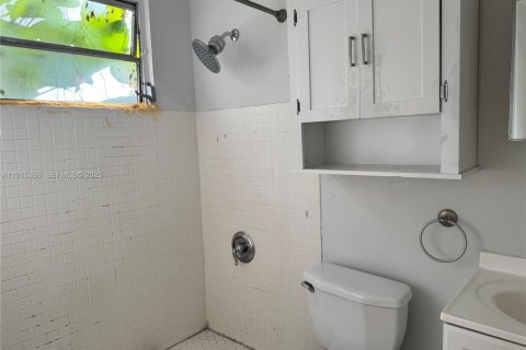 Immobilier commercial à louer à Miami, Floride: 1 chambre, 82.31 m2 № 1987342 - photo 8