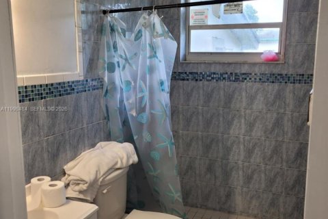 House in Homestead, Florida 3 bedrooms, 192.59 sq.m. № 2069610 - photo 9