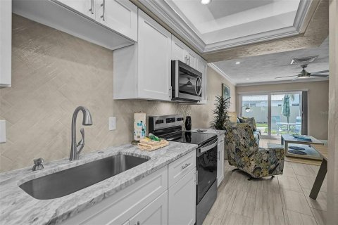 Купить кондоминиум в Сарасота, Флорида 4 комнаты, 85.56м2, № 1907889 - фото 8