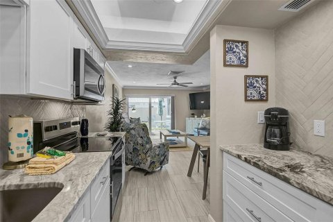 Купить кондоминиум в Сарасота, Флорида 4 комнаты, 85.56м2, № 1907889 - фото 7