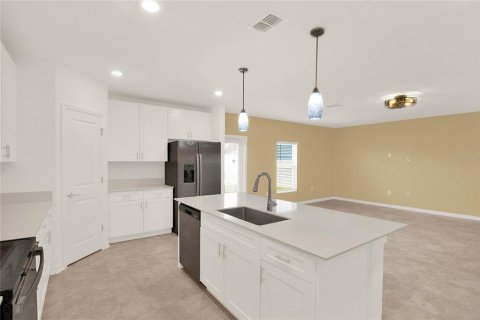 Casa en venta en Winter Haven, Florida, 5 dormitorios, 211.26 m2 № 2229703 - foto 12