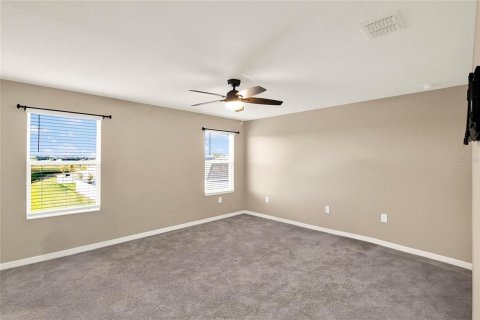 Casa en venta en Winter Haven, Florida, 5 dormitorios, 211.26 m2 № 2229703 - foto 18
