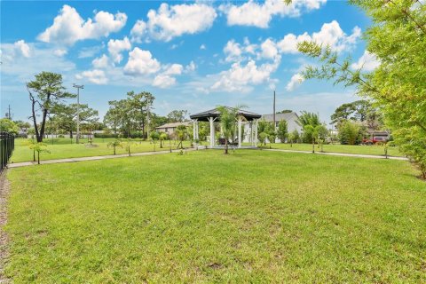 Condo in Orlando, Florida, 2 bedrooms  № 1771349 - photo 19
