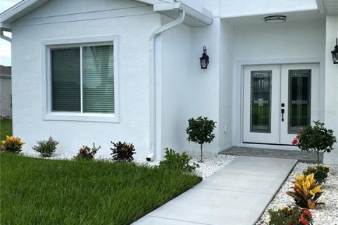 Casa en venta en Punta Gorda, Florida, 3 dormitorios, 187.57 m2 № 1911264 - foto 2