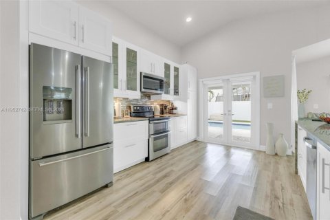 Villa ou maison à vendre à Margate, Floride: 3 chambres, 154.4 m2 № 2008467 - photo 12