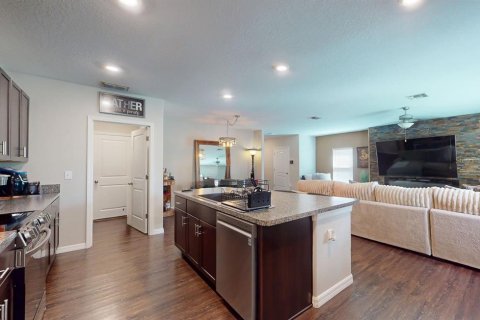 Villa ou maison à vendre à Riverview, Floride: 5 chambres, 205.78 m2 № 2395769 - photo 3