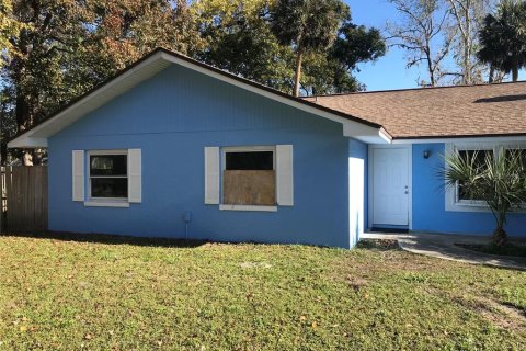 Casa en venta en Daytona Beach, Florida, 3 dormitorios, 132.85 m2 № 1780997 - foto 1
