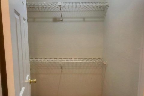 Condo in Orlando, Florida, 3 bedrooms  № 1840060 - photo 10