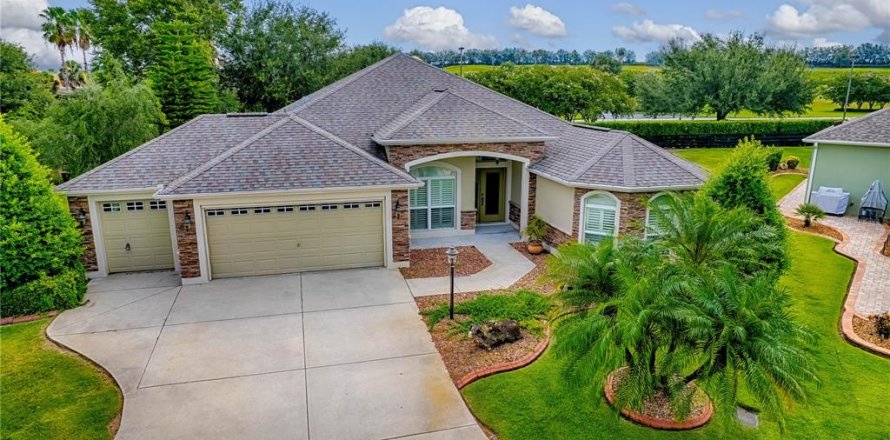 House in The Villages, Florida 3 bedrooms, 190.45 sq.m. № 1849527