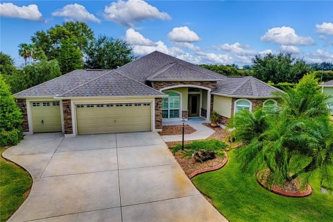 House in The Villages, Florida 3 bedrooms, 190.45 sq.m. № 1849527 - photo 2