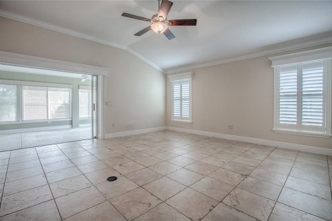 House in The Villages, Florida 3 bedrooms, 190.45 sq.m. № 1849527 - photo 23