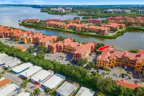 Condo in Clearwater, Florida, 3 bedrooms № 2384411