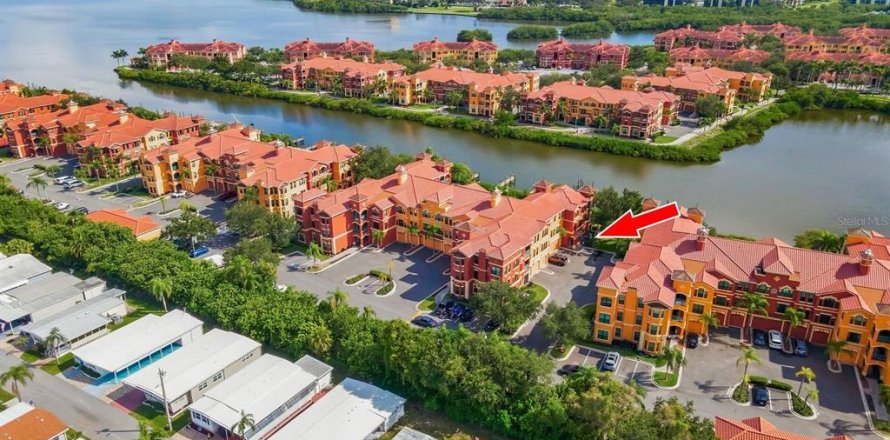 Condo in Clearwater, Florida, 3 bedrooms  № 2384411