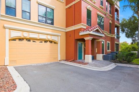 Condo in Clearwater, Florida, 3 bedrooms  № 2384411 - photo 2