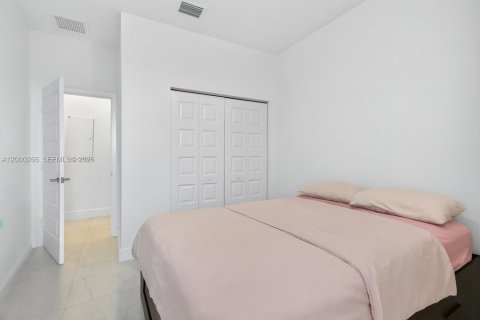 Купить таунхаус в Дорал, Флорида 3 спальни, 140.93м2, № 2066258 - фото 15