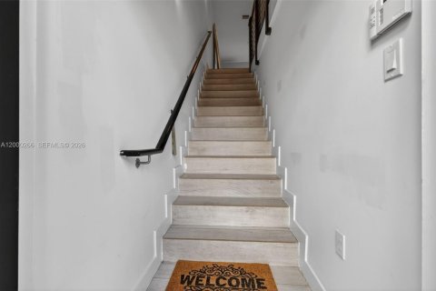 Купить таунхаус в Дорал, Флорида 3 спальни, 140.93м2, № 2066258 - фото 3