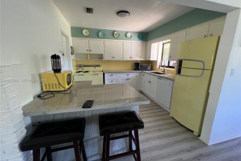 Casa en venta en Hollywood, Florida, 2 dormitorios, 112.04 m2 № 2152808 - foto 18