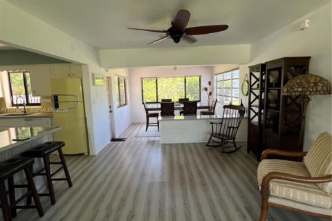 Casa en venta en Hollywood, Florida, 2 dormitorios, 112.04 m2 № 2152808 - foto 11
