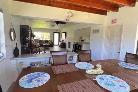 Casa en venta en Hollywood, Florida, 2 dormitorios, 112.04 m2 № 2152808 - foto 13