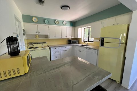 Casa en venta en Hollywood, Florida, 2 dormitorios, 112.04 m2 № 2152808 - foto 17