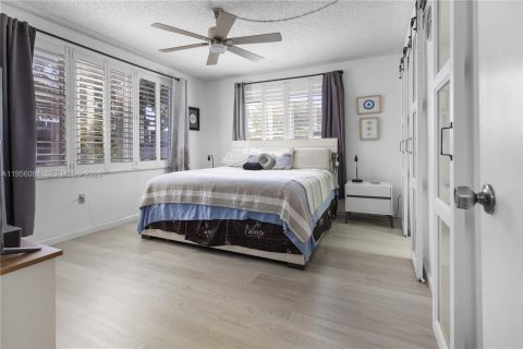 Condo à Sunrise, Floride, 2 chambres  № 2078917