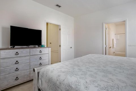 House in Davenport, Florida 14 bedrooms, 578.13 sq.m. № 1766183 - photo 30